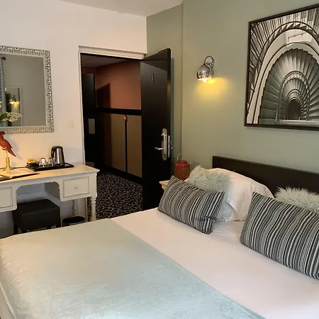 Be Hotel 3*