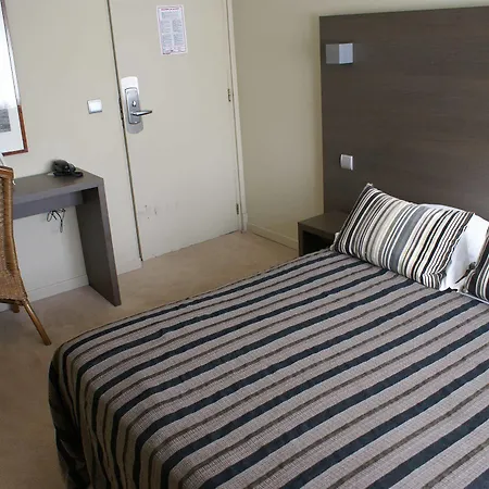 Be Hotel 3*