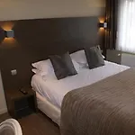 ビー